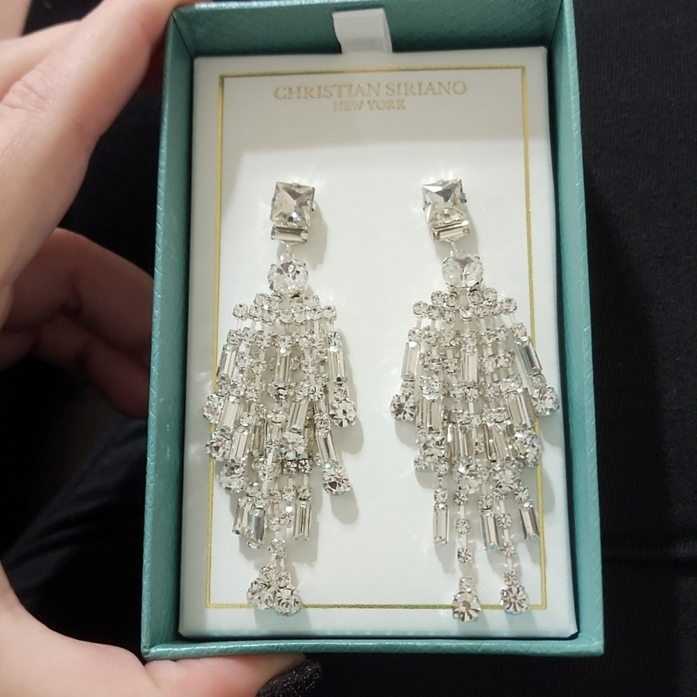 Christian Siriano New York Crystal Chandelier Drop Earrings Silver Tone NIB 3.5" - Picture 5 of 5